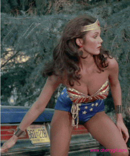 Lynda Carter -7/51 -5'9''- 37-27-38''- 34C-Bra - 9.5-Shoe, Super Cunnilingus! - Yum! Yum! Gif Gifs